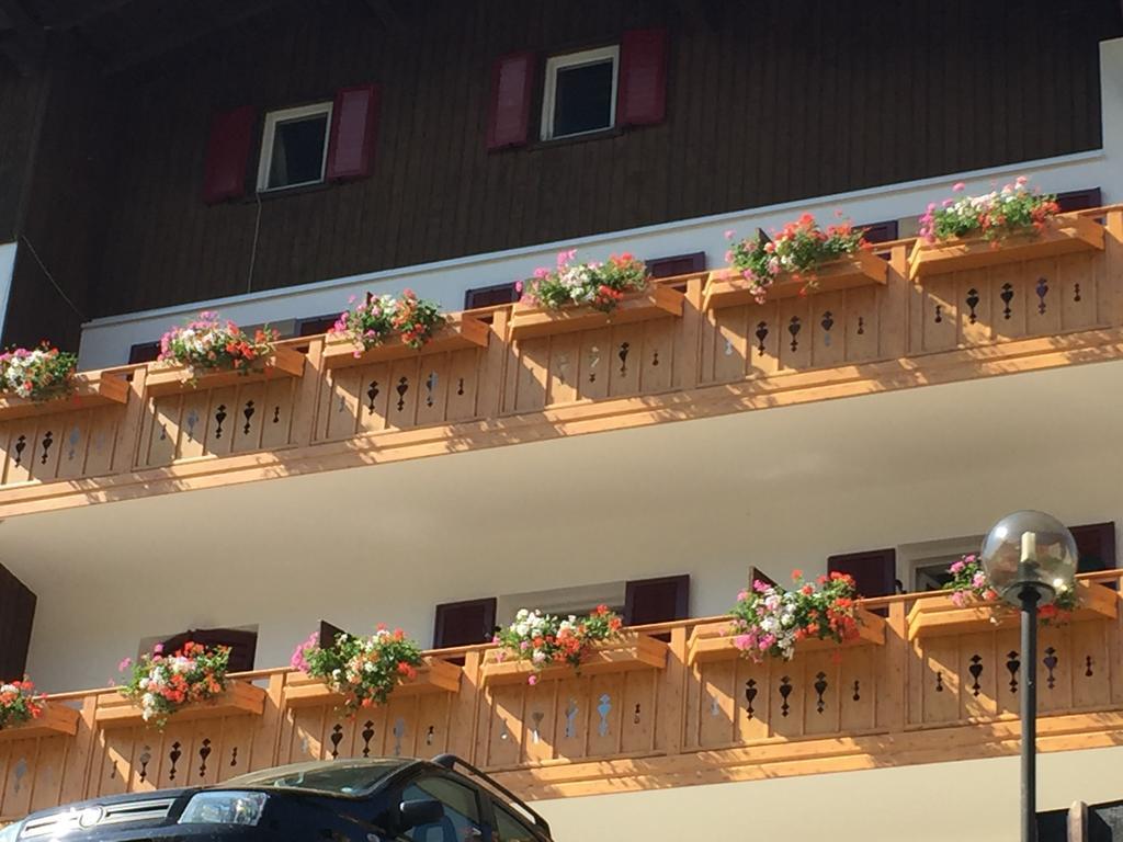 Garni Toni Hotel Ortisei Kültér fotó